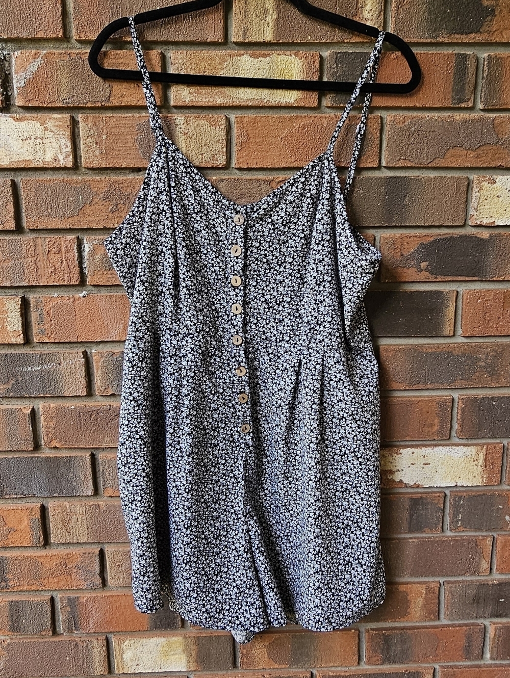 SHEIN Black & White Floral Button-Front Romper